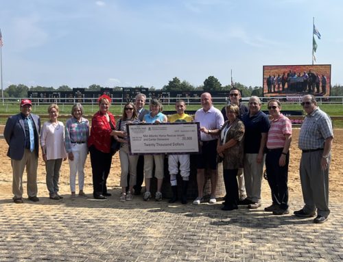 Delaware Park Casino & Racing &  DTHA team up for donation to the Mid-Atlantic Horse Rescue (MAHR) and Canter Delaware